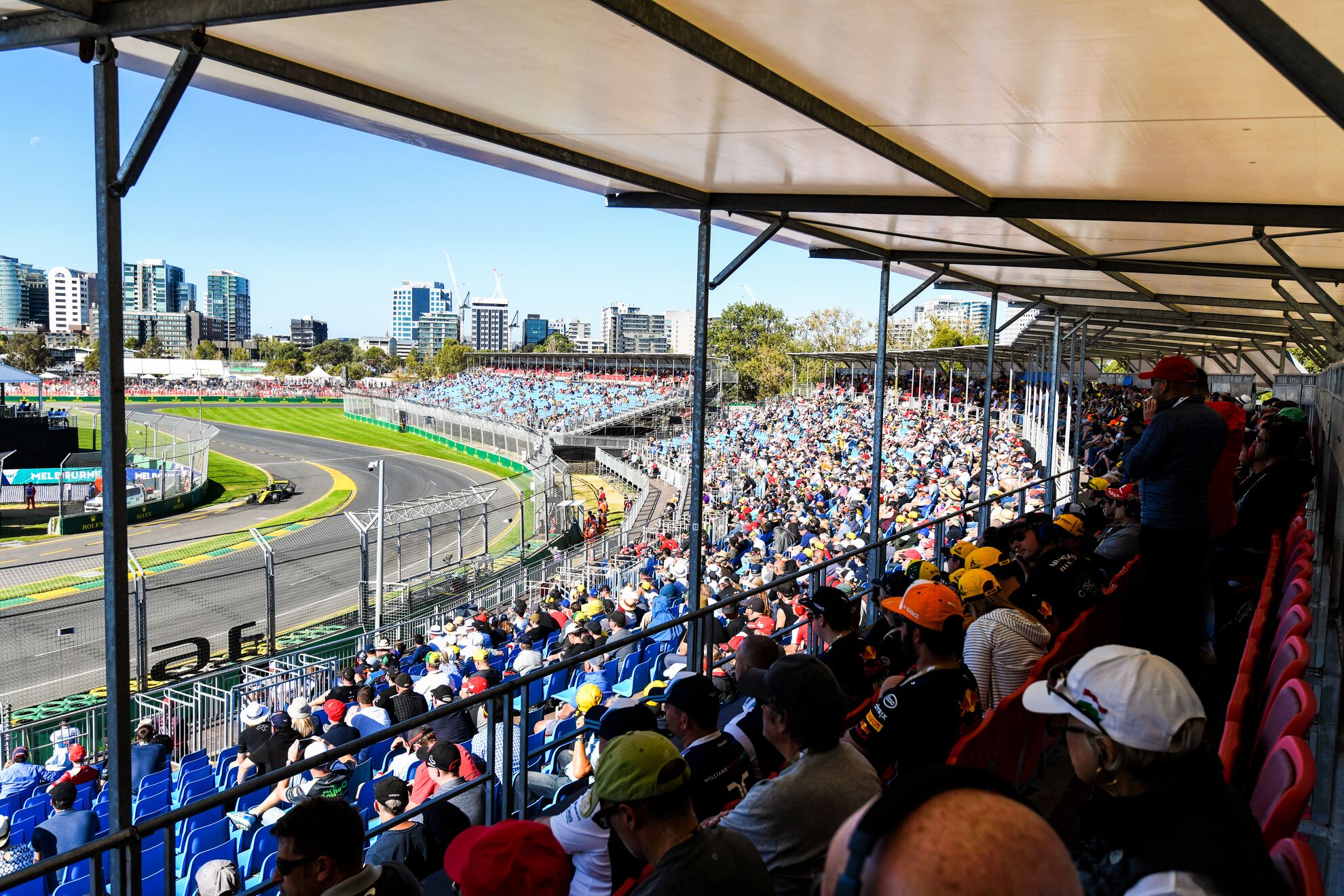 Melbourne main straight