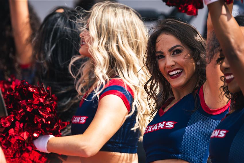 Texas grid girls