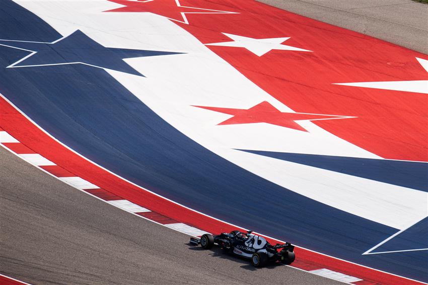 F1 cars at the circuit of Americas