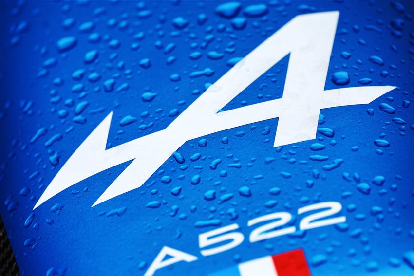 Alpine f1 team nose cone
