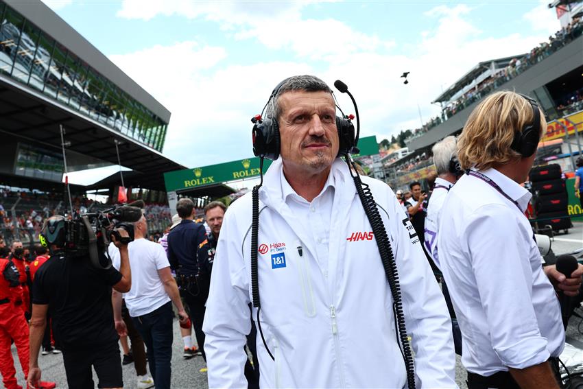 Guenther Steiner on the racing grid