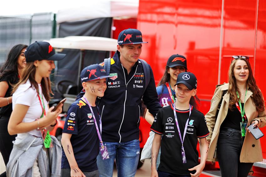 Max with Young F1 Fans