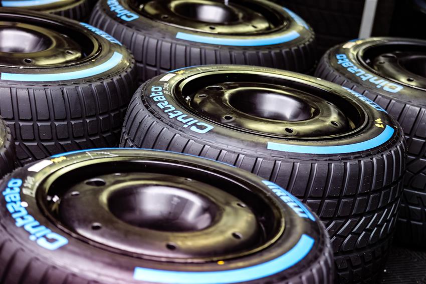 wet Pirelli tyres