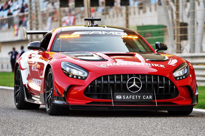 Mercedes F1 safety car