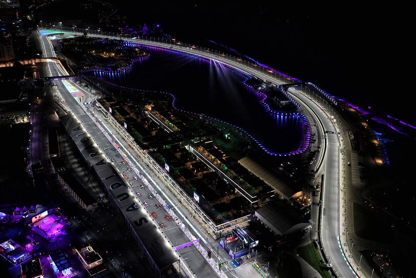 Jeddah f1 track and bright lights