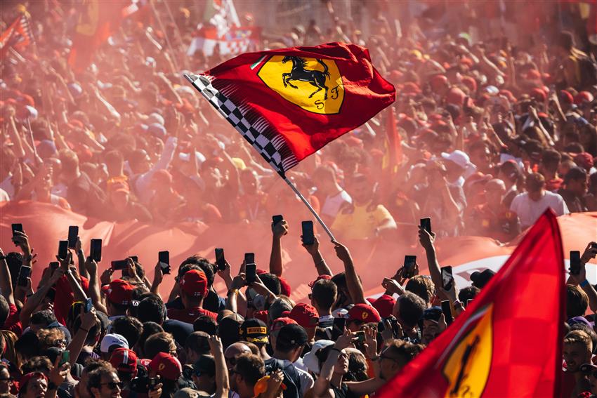 Ferrari fans Monza