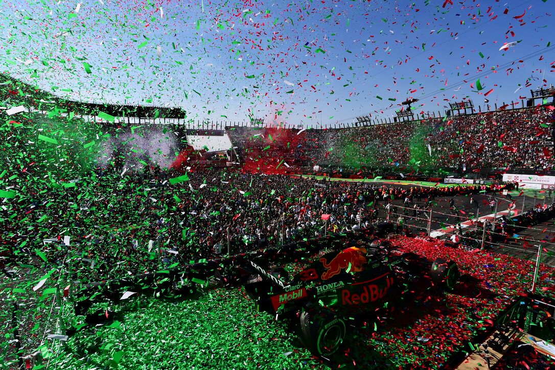 Podium celebrating Mexico