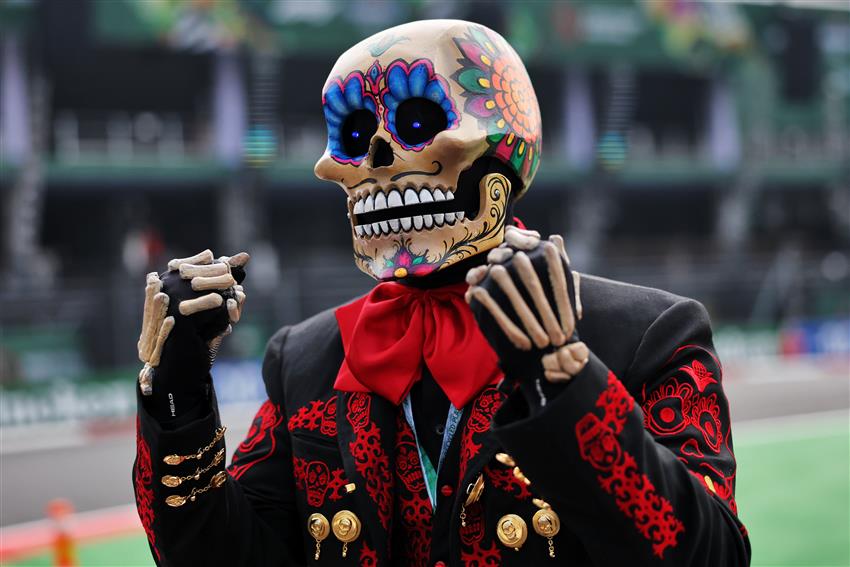 Mexico Skeleton