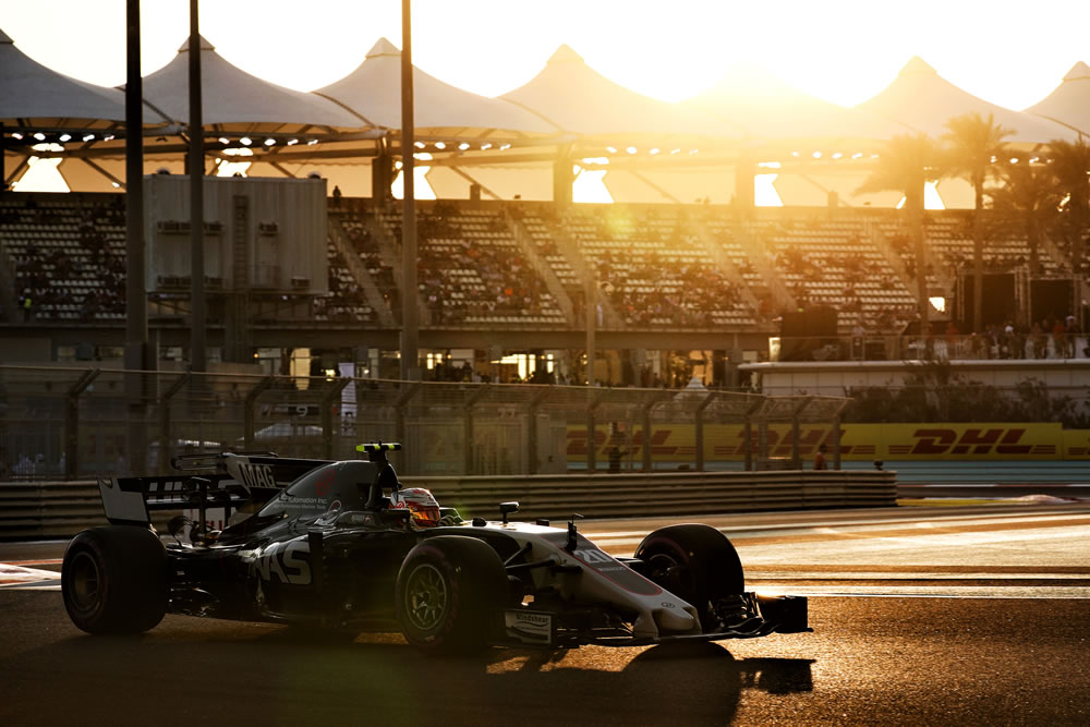 Sunset f1 car