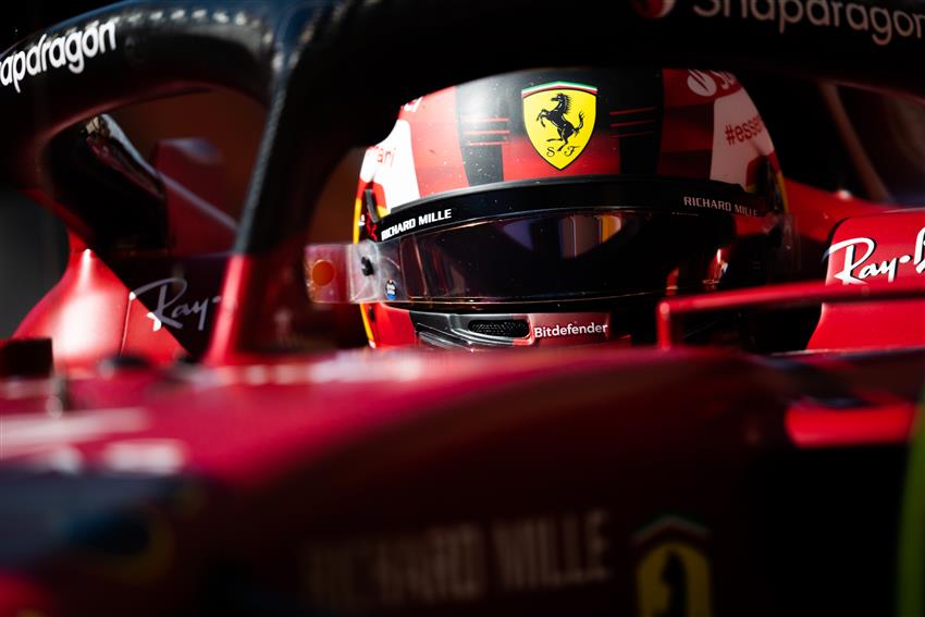 Ferrari F1 Team helmet