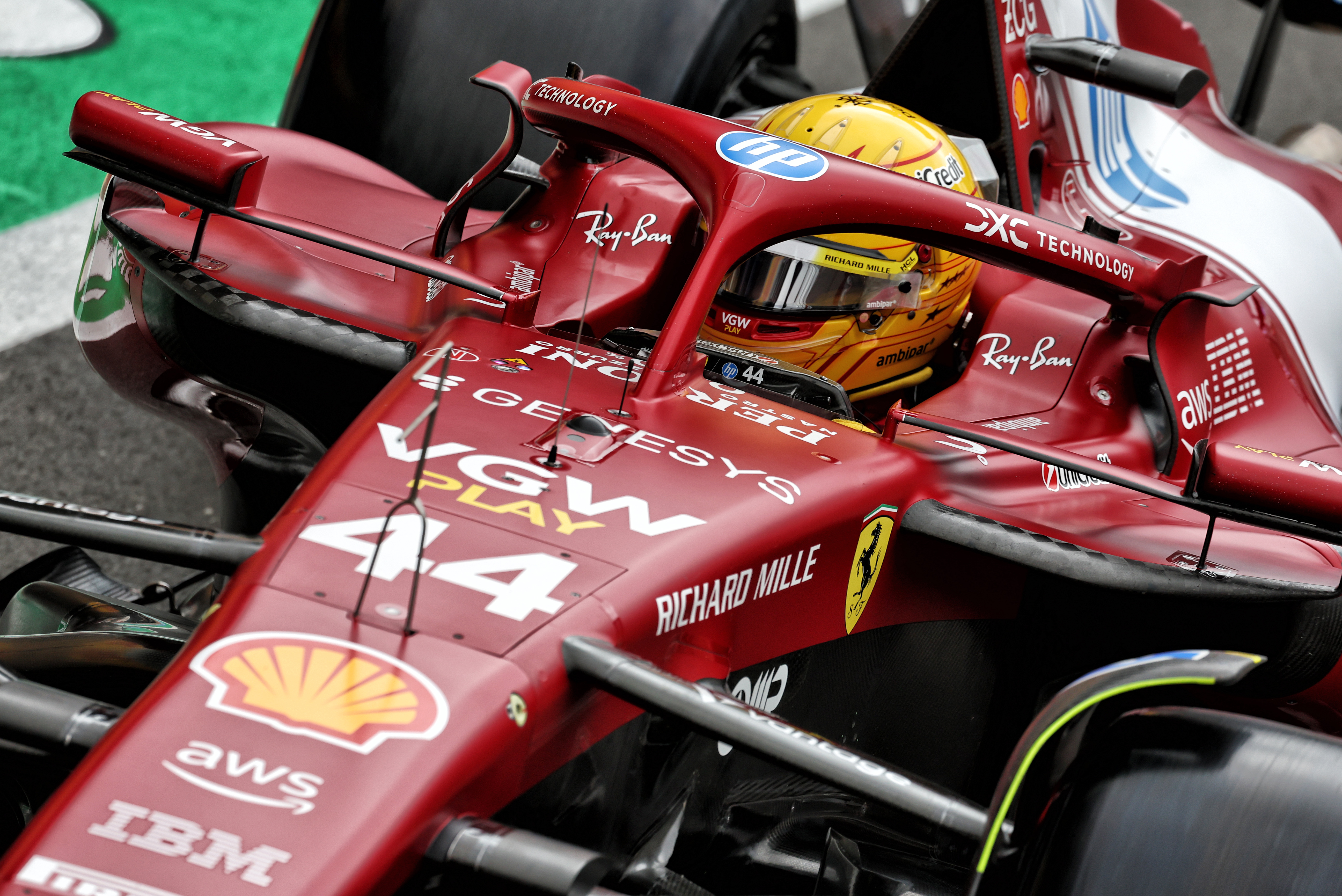 Ferrari Lewis Hamilton