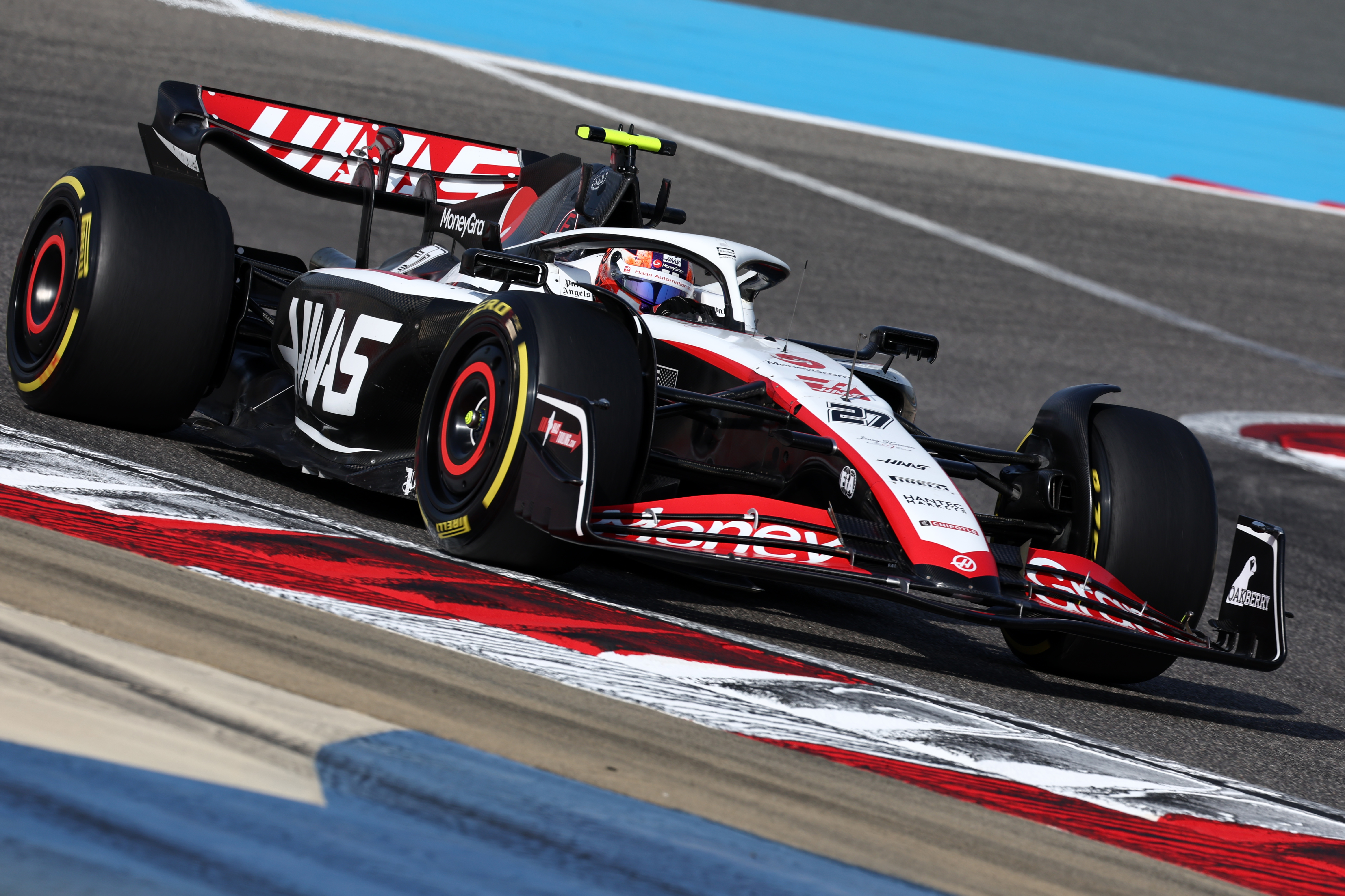 Haas F1® Team Garage